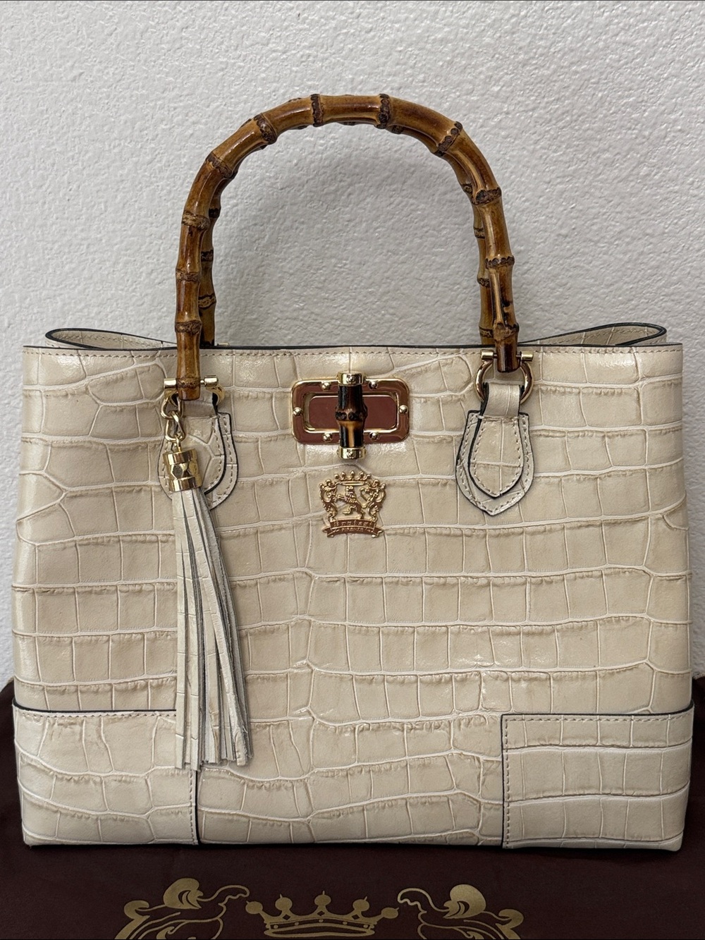 Pratesi Sarteano Croc Embossed Leather Bag - Picture 2 of 16